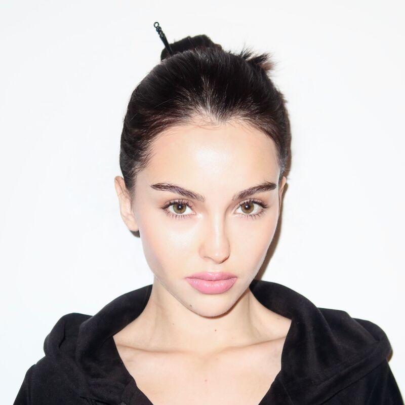 Polina Leonova (INO MODELS)