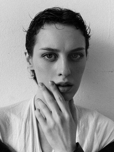 Viktoria Bykanova / Картинка №1