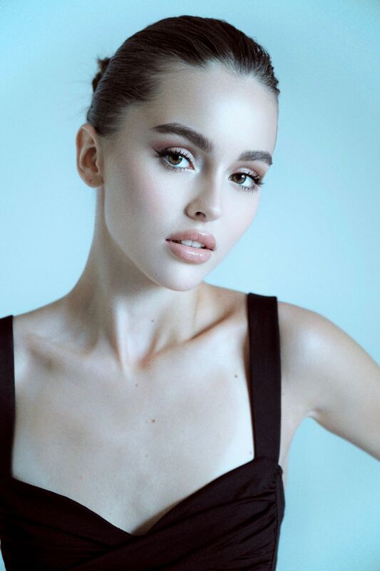 Polina Leonova (INO MODELS)